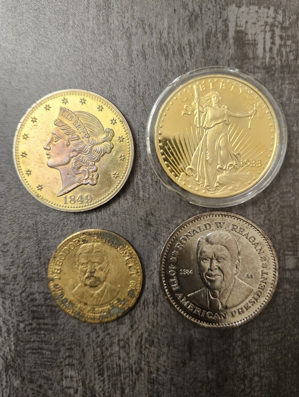 Vintage Presidential & Historical Medallion Lot - Set of 4